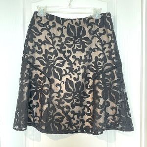 Ann Taylor lace skirt - size 6